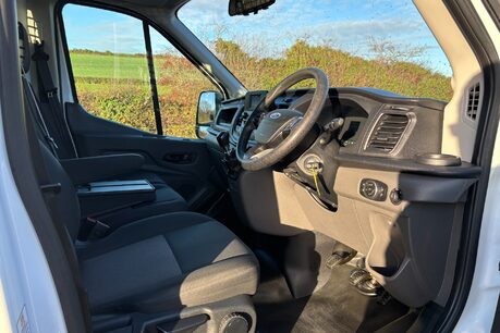 Ford Transit 350 Drw L2 130 ps Single Cab Tipper - Air Con / Tow Axle 18