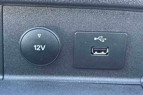 Ford Transit 350 Drw L2 130 ps Single Cab Tipper - Air Con / Tow Axle 30