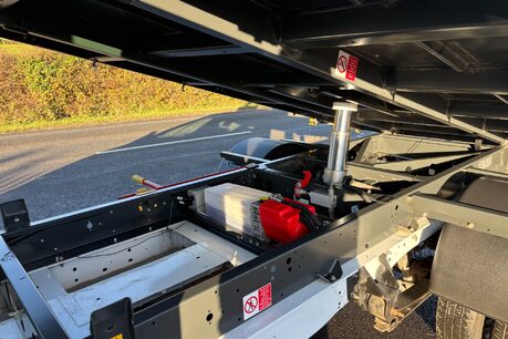 Ford Transit 350 Drw L2 130 ps Single Cab Tipper - Air Con / Tow Axle 9