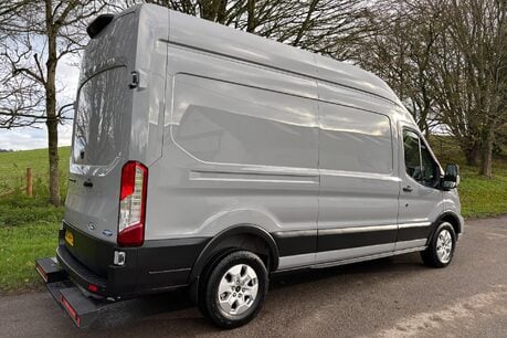 Ford Transit 350 L3 H3 165 ps Limited Automatic Panel Van - Sat Nav / 360 Camera's 3