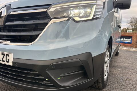 Renault Trafic SL28 Business Plus 130 ps dCi - Twin Side Loading Doors 24