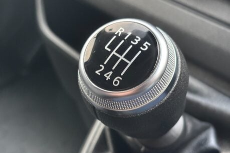 Renault Trafic SL28 Business Plus 130 ps dCi - Twin Side Loading Doors 47