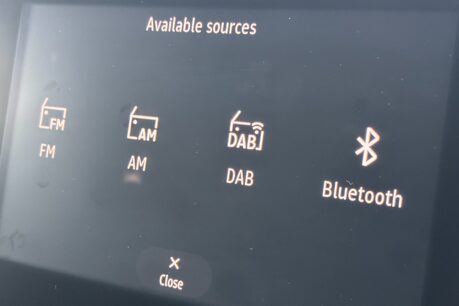 Renault Trafic SL28 Business Plus 130 ps dCi - Twin Side Loading Doors 35