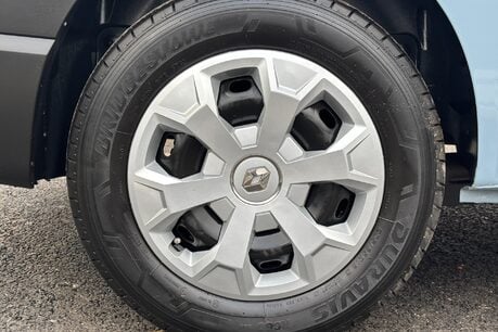 Renault Trafic SL28 Business Plus 130 ps dCi - Twin Side Loading Doors 39