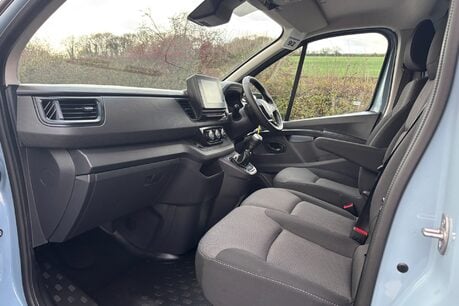 Renault Trafic SL28 Business Plus 130 ps dCi - Twin Side Loading Doors 19