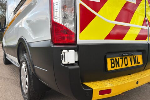 Ford Transit 350 L2 H3 130 ps Workshop Van with Air Con 27