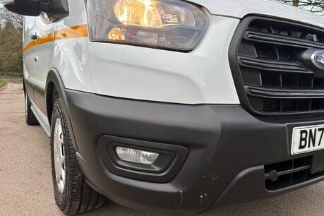 Ford Transit 350 L2 H3 130 ps Workshop Van with Air Con 29
