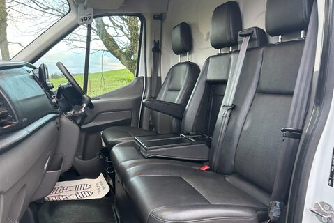 Ford Transit 350 L2 H3 130 ps Workshop Van with Air Con 3