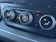 Renault Trafic LL30 Extra Sport EDC 170ps Crew Van 21