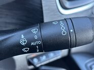 Renault Trafic LL30 Extra Sport EDC 170ps Crew Van 37