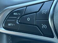 Renault Trafic LL30 Extra Sport EDC 170ps Crew Van 38