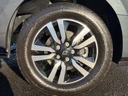 Renault Trafic LL30 Extra Sport EDC 170ps Crew Van 33