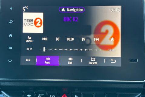 Renault Trafic LL30 Extra Sport EDC 170ps Crew Van 29