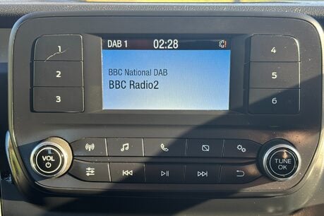 Ford Transit 350 Drw L4 Leader 130 ps Dropside - Air Con - Tow Axle 29