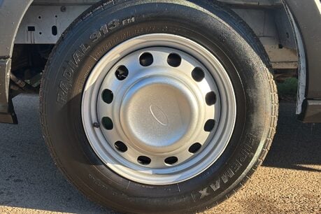 Ford Transit 350 Drw L4 Leader 130 ps Dropside - Air Con - Tow Axle 36