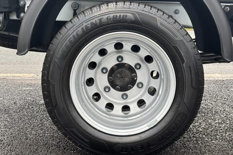 Ford Transit 350 L2 Drw 130 ps Single Cab Tipper - Air Con / Rear Camera / Cruise 28