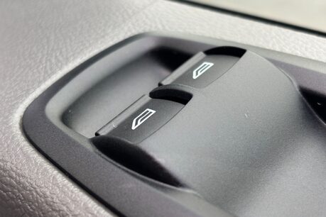 Ford Transit 350 L2 Drw 130 ps Single Cab Tipper - Air Con / Rear Camera / Cruise 45