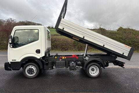 Nissan NT400 Cabstar dCi 35.13 Tipper - No VAT 8