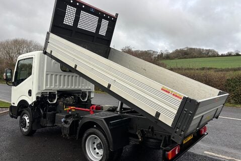 Nissan NT400 Cabstar dCi 35.13 Tipper - No VAT 6