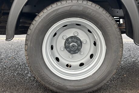 Nissan NT400 Cabstar dCi 35.13 Tipper - No VAT 30