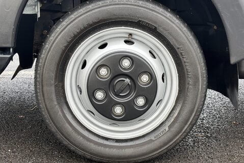 Nissan NT400 Cabstar dCi 35.13 Tipper - No VAT 31