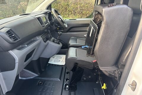 Peugeot Expert 115 ps Hdi Professional Standard 18