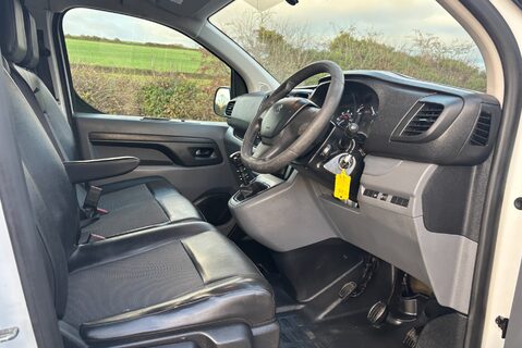 Peugeot Expert 115 ps Hdi Professional Standard 19