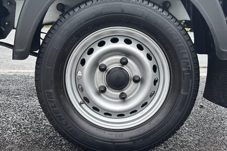 Ford Transit 350 Srw L2 Premium 130 ps Single Cab Dropside Truck - Automatic - Air Con 31