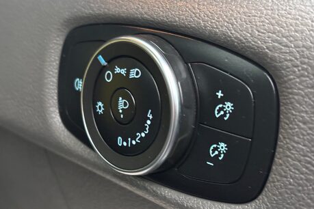 Ford Transit 350 Srw L2 Premium 130 ps Single Cab Dropside Truck - Automatic - Air Con 36