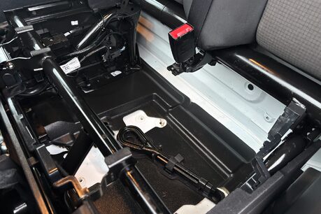 Ford Transit 350 Srw L2 Premium 130 ps Single Cab Dropside Truck - Automatic - Air Con 16