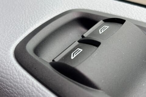 Ford Transit 350 Drw L4 130 ps Crew Cab Dropside - Air Con - Ex MOD 41