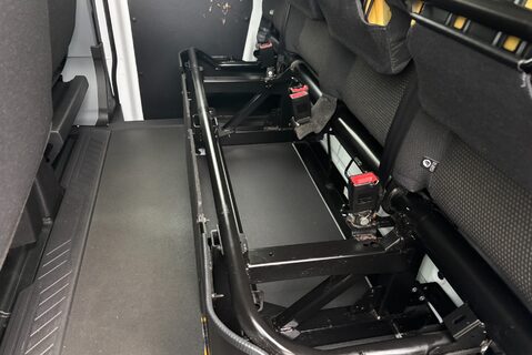 Ford Transit 350 Drw L4 130 ps Crew Cab Dropside - Air Con - Ex MOD 18