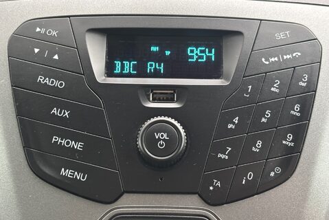 Ford Transit 350 Drw L4 130 ps Crew Cab Dropside - Air Con - Ex MOD 31