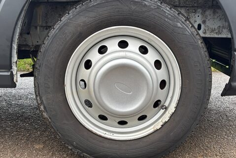 Ford Transit 350 Drw L4 130 ps Crew Cab Dropside - Air Con - Ex MOD 33