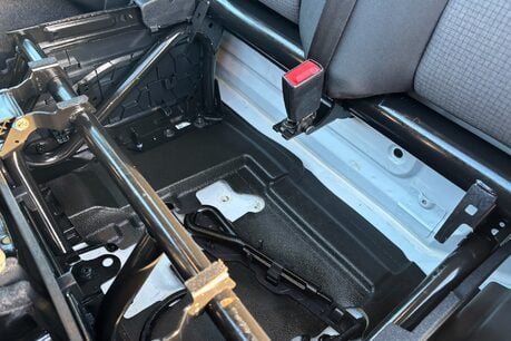 Ford Transit 350 Srw L2 130ps Dropside with PH150 Crane 19