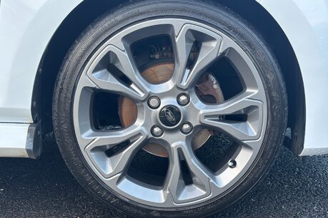 Ford Fiesta Sport 125 ps Ecoboost - Sat Nav / Parking Sensors - No VAT 35