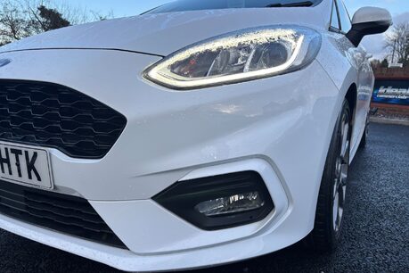 Ford Fiesta Sport 125 ps Ecoboost - Sat Nav / Parking Sensors - No VAT 21