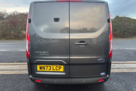 Ford Transit Custom 320 L1 Limited 170 ps Panel Van - Automatic 13