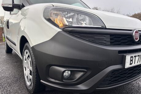 Fiat Doblo 16V Tecnico Maxi Multijet II 105 ps Panel Van 26