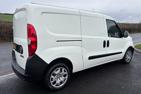 Fiat Doblo 16V Tecnico Maxi Multijet II 105 ps Panel Van 3