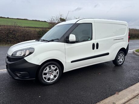 Fiat Doblo 16V Tecnico Maxi Multijet II 105 ps Panel Van