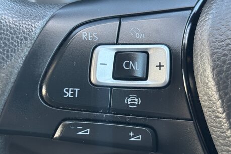 Volkswagen Crafter CR35 140 ps Tdi L2 H2 Trendline Panel Van - No VAT 22