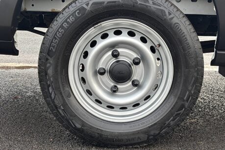 Ford Transit 350 Rwd L2 H2 130 ps Panel Van - Air Con / Rear Sensors 33