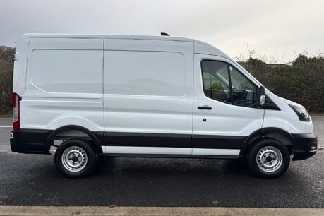 Ford Transit 350 Rwd L2 H2 130 ps Panel Van - Air Con / Rear Sensors 11