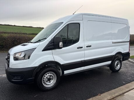 Ford Transit 350 Rwd L2 H2 130 ps Panel Van - Air Con / Rear Sensors