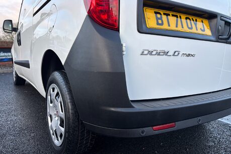 Fiat Doblo 16V Tecnico Maxi Multijet II 105 ps Panel Van 27