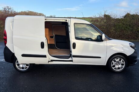 Fiat Doblo 16V Tecnico Maxi Multijet II 105 ps Panel Van 12