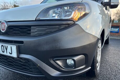 Fiat Doblo 16V Tecnico Maxi Multijet II 105 ps Panel Van 25