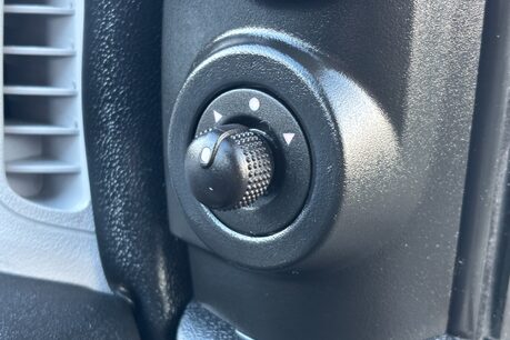 Fiat Doblo 16V Tecnico Maxi Multijet II 105 ps Panel Van 40