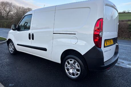 Fiat Doblo 16V Tecnico Maxi Multijet II 105 ps Panel Van 6